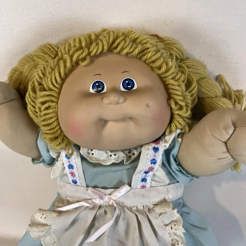 Cabbage Patch Kids World Traveler 1982 Holland Nostalgic Doll‎ 80s Fun! Adorable